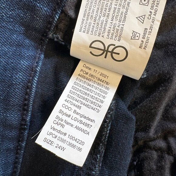 Gloria Vanderbilt Amanda Capri Jeans Womens Sz 24W Flex Stretch Slimming NEW - Picture 8 of 10